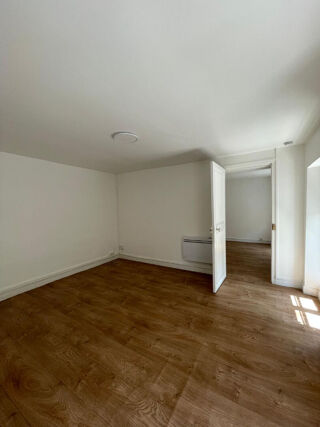  Appartement à louer 2 pièces 39 m²