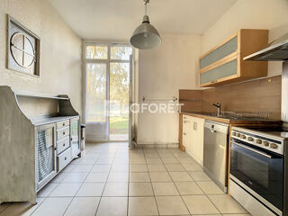  Appartement  vendre 4 pices 104 m