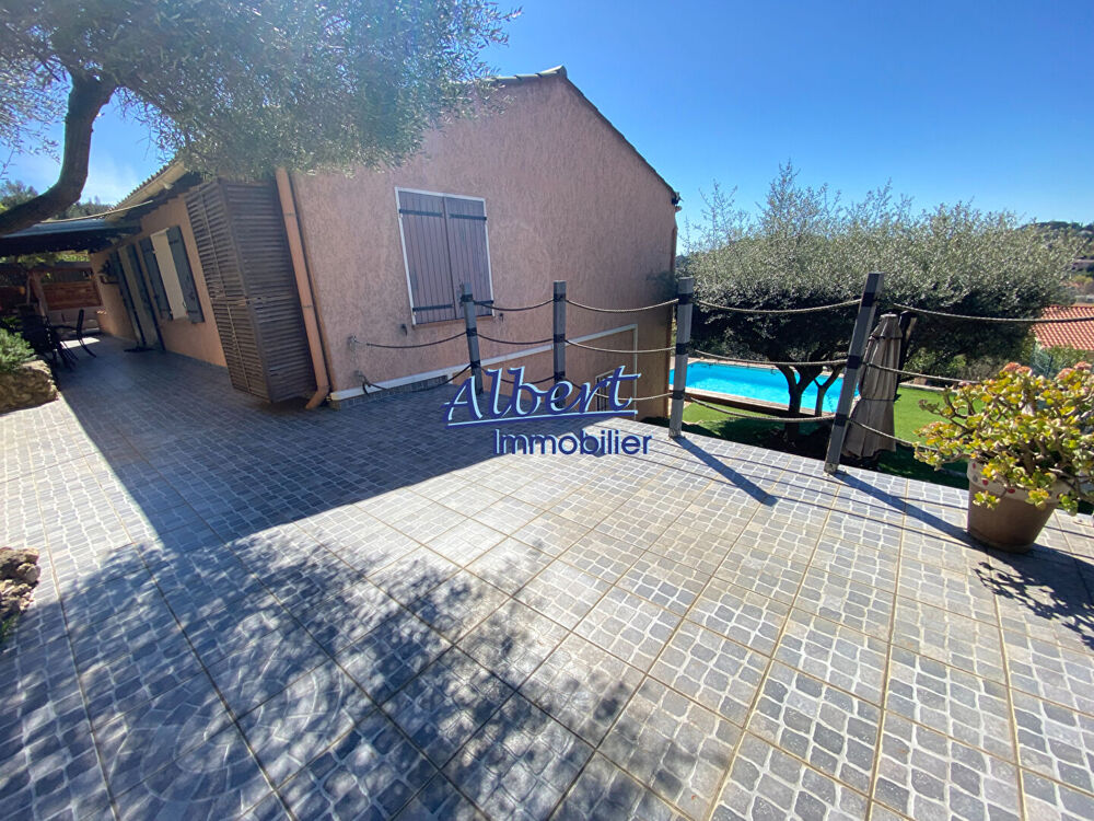 Villa spacieuse à vendre à Ollioules - Calme et confort garantis !