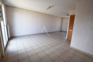Vente Maison Maison 3 pièces Nangis grenier aménageable Nangis