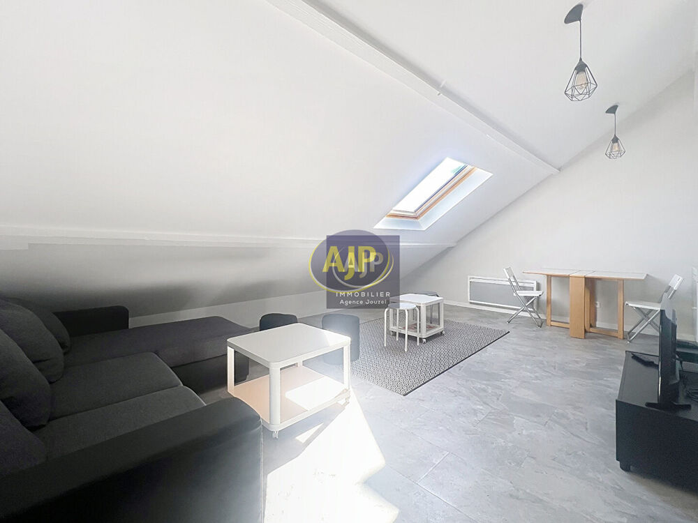 Location Appartement Nantes, Jardin des Plantes  Recherche colocataire - Appartement meublé 3 pièces 66.05 m² Nantes