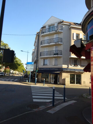  Parking / Garage � louer 