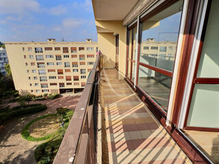  Appartement  vendre 4 pices 77 m