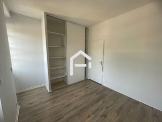  Appartement à louer 2 pièces 58 m²