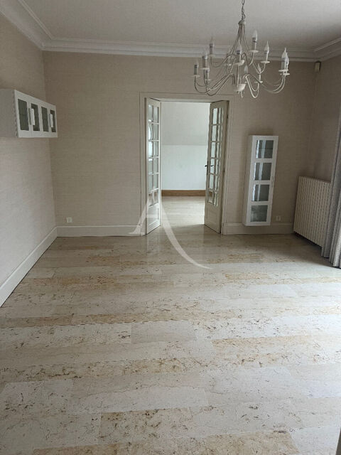  Maison � louer 6 pi�ces 173 m�