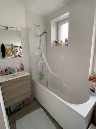  Appartement à louer 2 pièces 46 m²