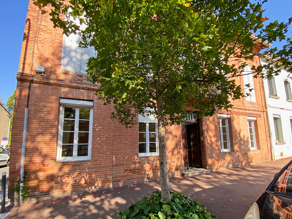 Vente Maison Maison Toulousaine Montauban Quartier SAint Michell 8 pièce(s) 285 m2 Montauban