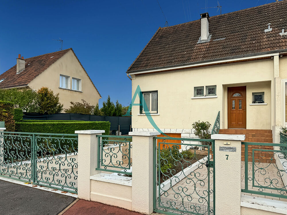 Vente Maison Maison Corbeil Essonnes 5 pièce(s) 85 m2 Corbeil essonnes