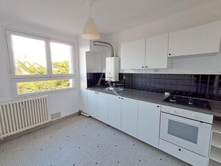  Appartement à louer 3 pièces 62 m²