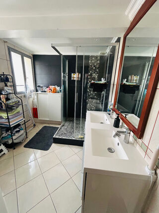  Maison à vendre 8 pièces 175 m²
