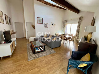  Appartement à louer 5 pièces 151 m²