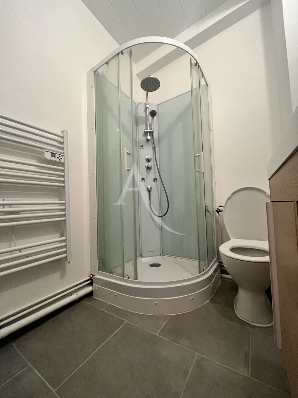 Appartement 2 pièces au coeur du centre ville de DOURDAN!