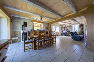  Maison à vendre 7 pièces 232 m²