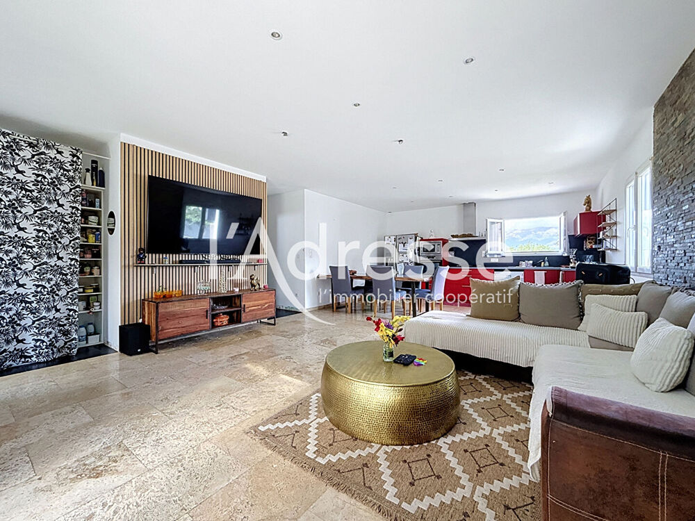 Vente Maison Maison avec piscine et appartement indépendant à Valle-di-Mezzana Valle di mezzana