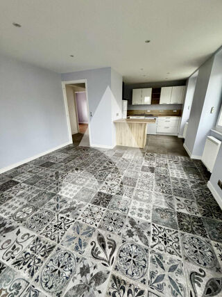  Immeuble  vendre 6 pices 126 m