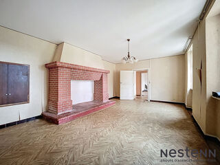  Maison � vendre 6 pi�ces 205 m�