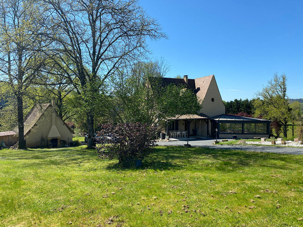 Maison Tursac 5 pièce(s) 140 m2