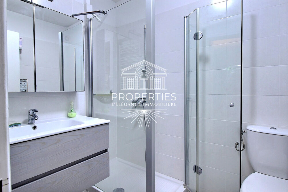 Vente Appartement LE LAVANDOU - STUDIO - 29 M² - LOGGIA - RESIDENCE 