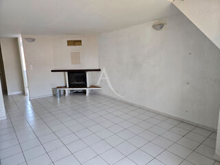  Appartement à louer 2 pièces 68 m²