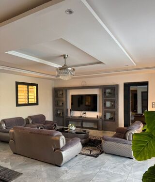  Maison � vendre 5 pi�ces 200 m� Nguerigne