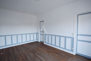  Appartement à louer 2 pièces 36 m²