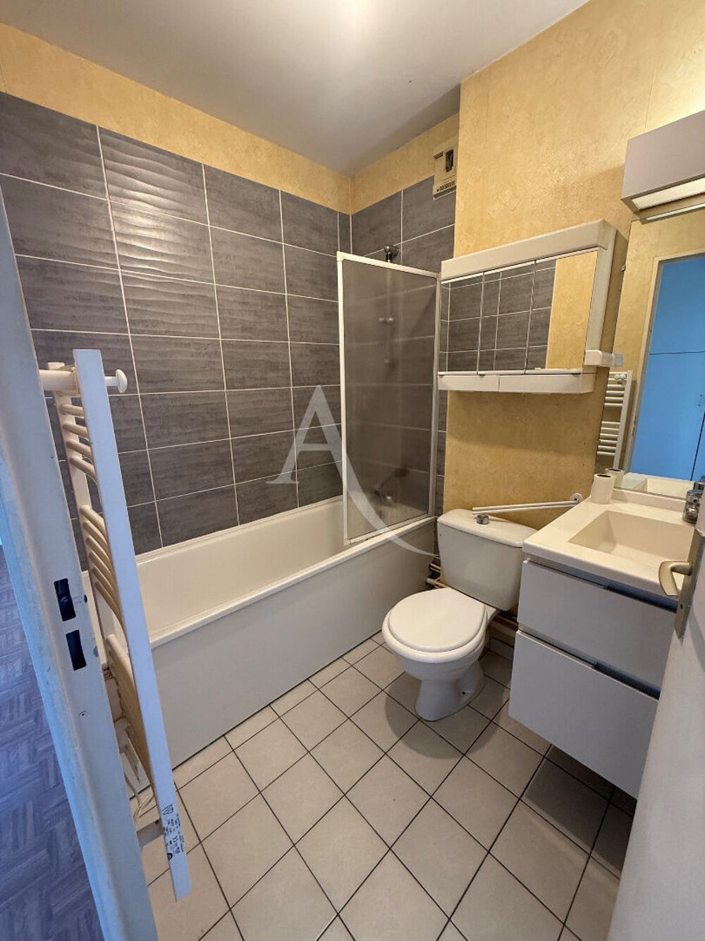 Location Appartement Appartement Thiais 1 pièce(s) 24,84m2 m2 Thiais
