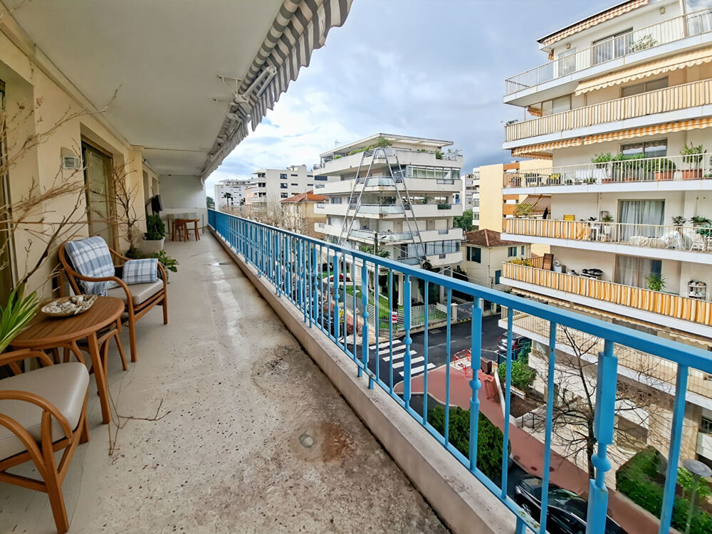 Vente Appartement Appartement Cannes 4/5 pièces 173 m² - Basse Californie - Plages - Croisette  -  Parking et Caves Cannes