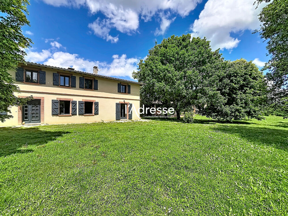 Domaine d'exception 430 m² sur 11 hectares préservés Aux portes de Toulouse