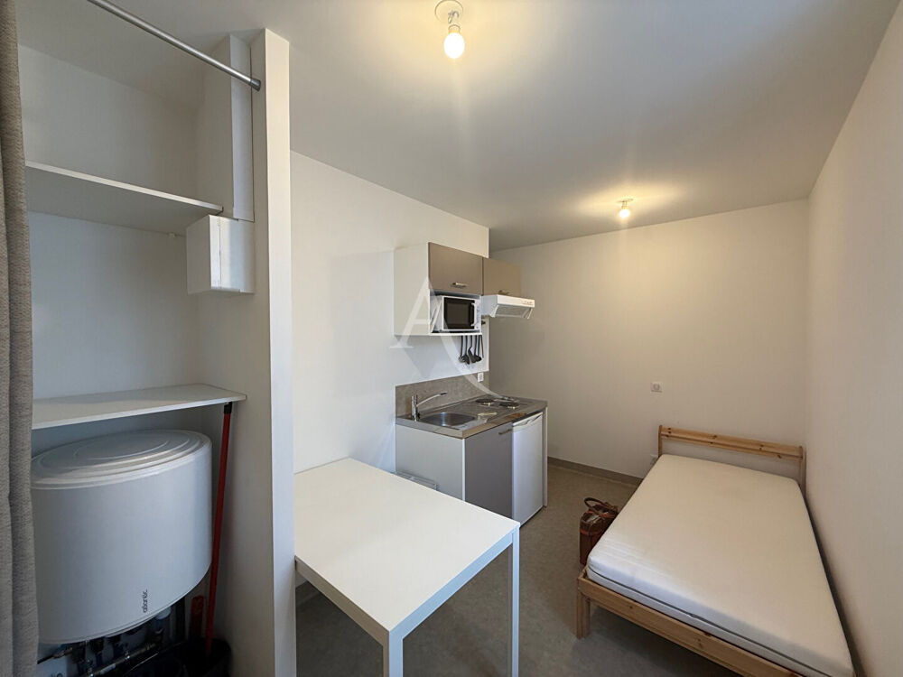 Location Appartement Appartement La Roche Sur Yon 1 pièce(s) 14.98 m2 La roche sur yon