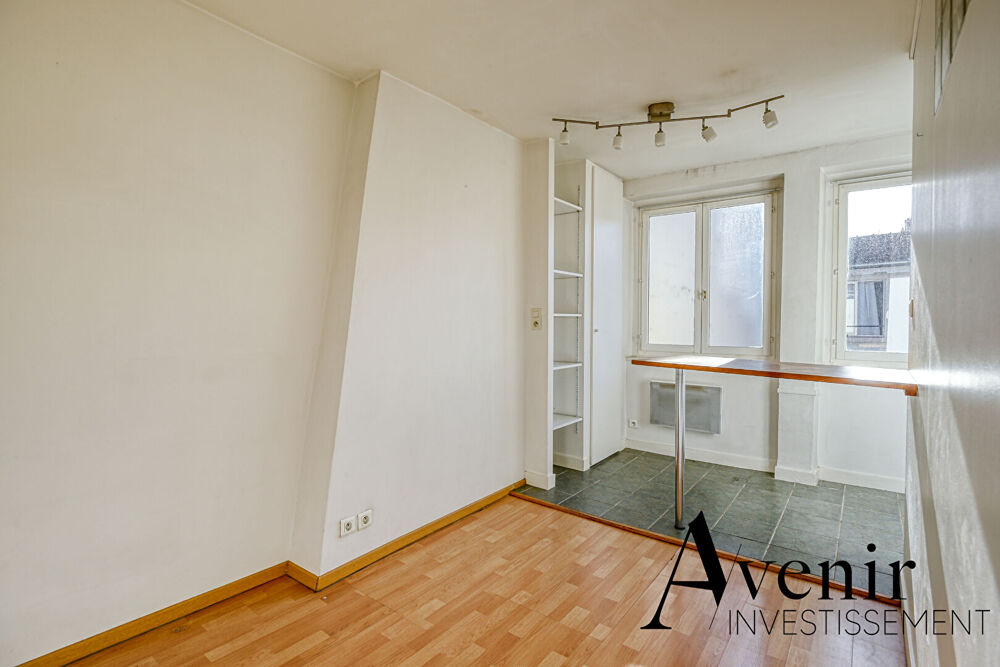 Vente Appartement LYON 6  Au pied du métro Masséna T1 bis en dernier étage Lyon 6