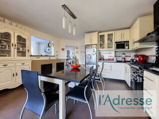  Maison à vendre 6 pièces 191 m²