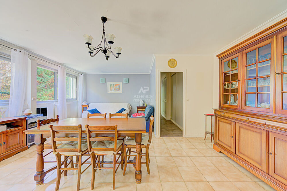 Appartement Le Pecq 4 pièces 66 m2 - Résidence "Les Eaux Vives"