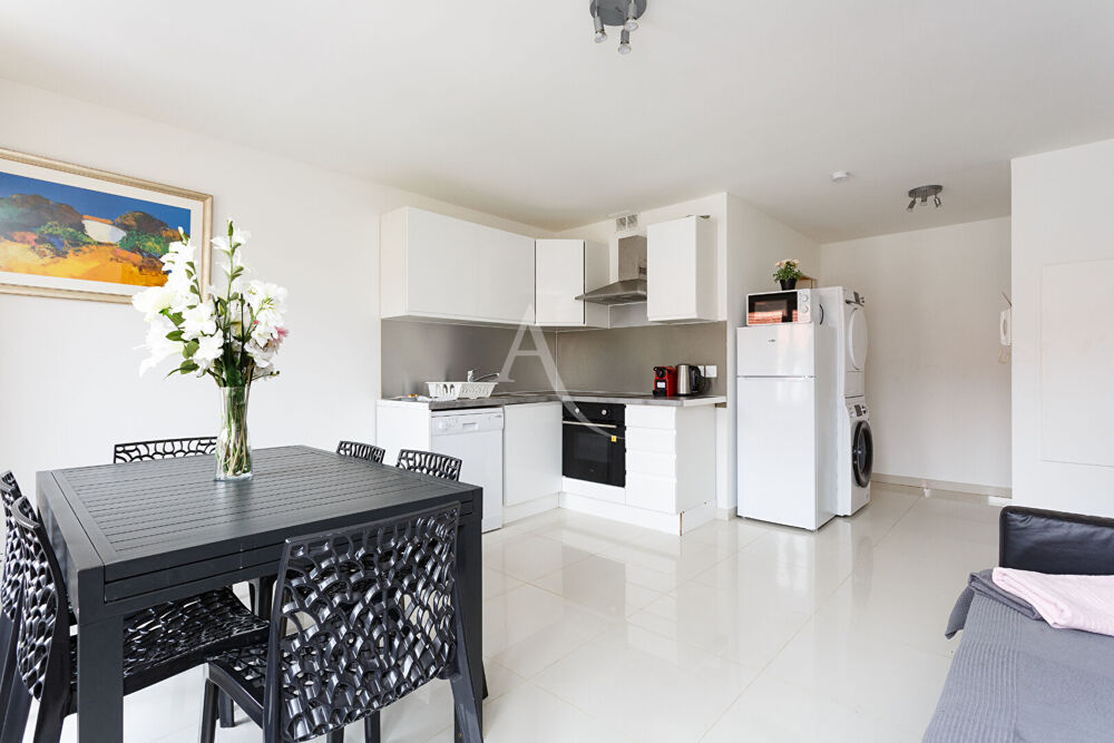 Appartement meublé Le Blanc Mesnil 3 pièce(s) 50.06 m2