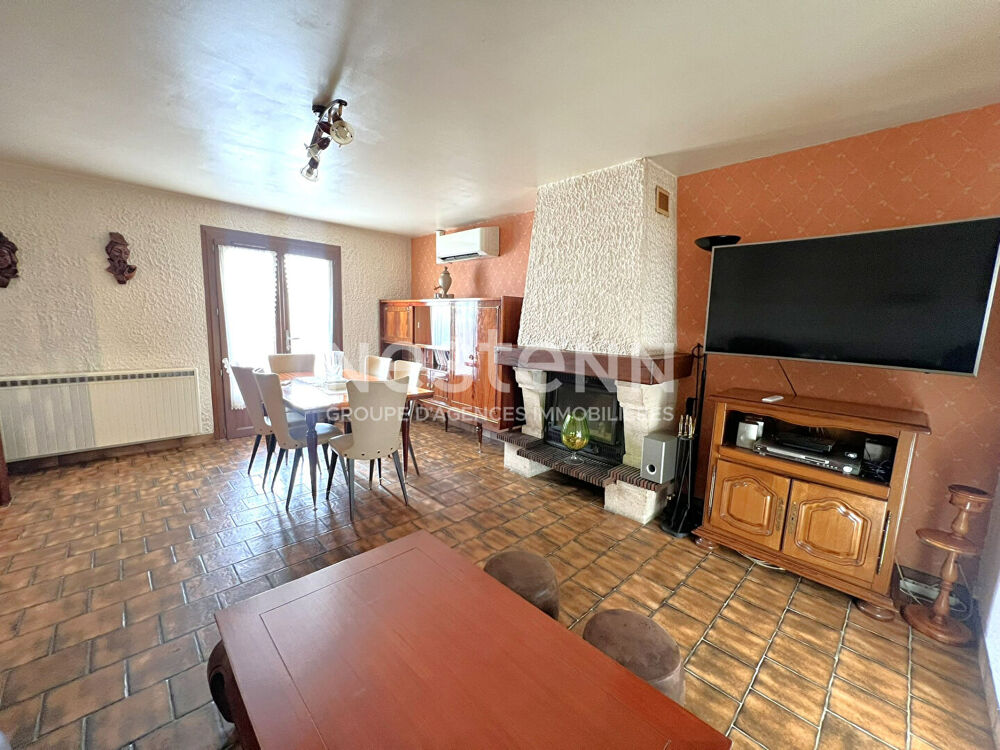 Vente Maison Maison familiale composée de 6 chambres avec terrain située à VAL-FOUZON (36) Varennes sur fouzon