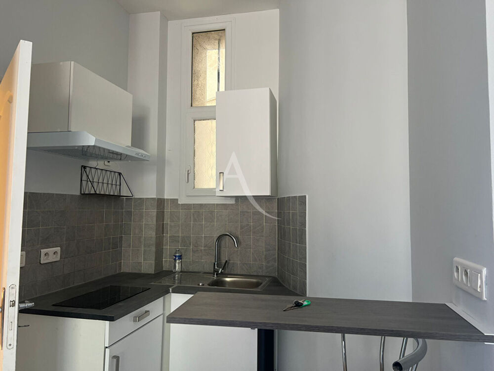 Location Appartement STUDIO T1 A LOUER VIDE  14.45M² JOINVILLE LE PONT Joinville le pont