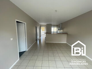 Vente Appartement APPARTEMENT REZ DE JARDIN 69M2 - 50M DE LA MER PAS DE CHARGE Ouistreham