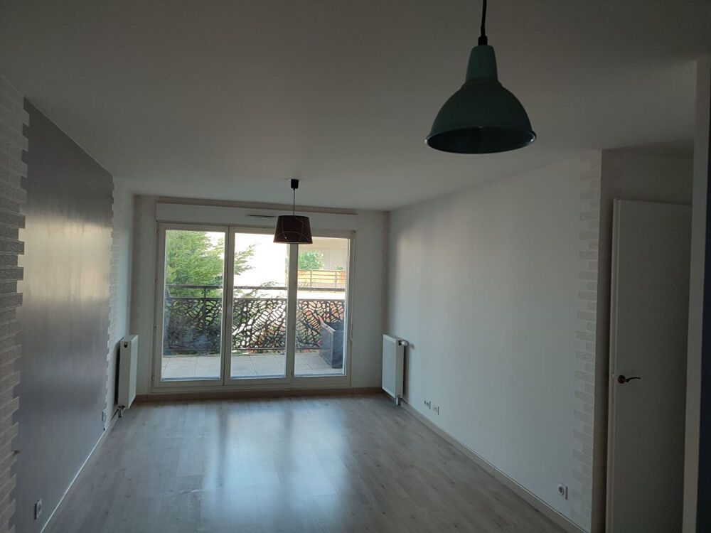Location Appartement Appartement MEUBLE Orly 2 pièce(s) 43 m2 Orly
