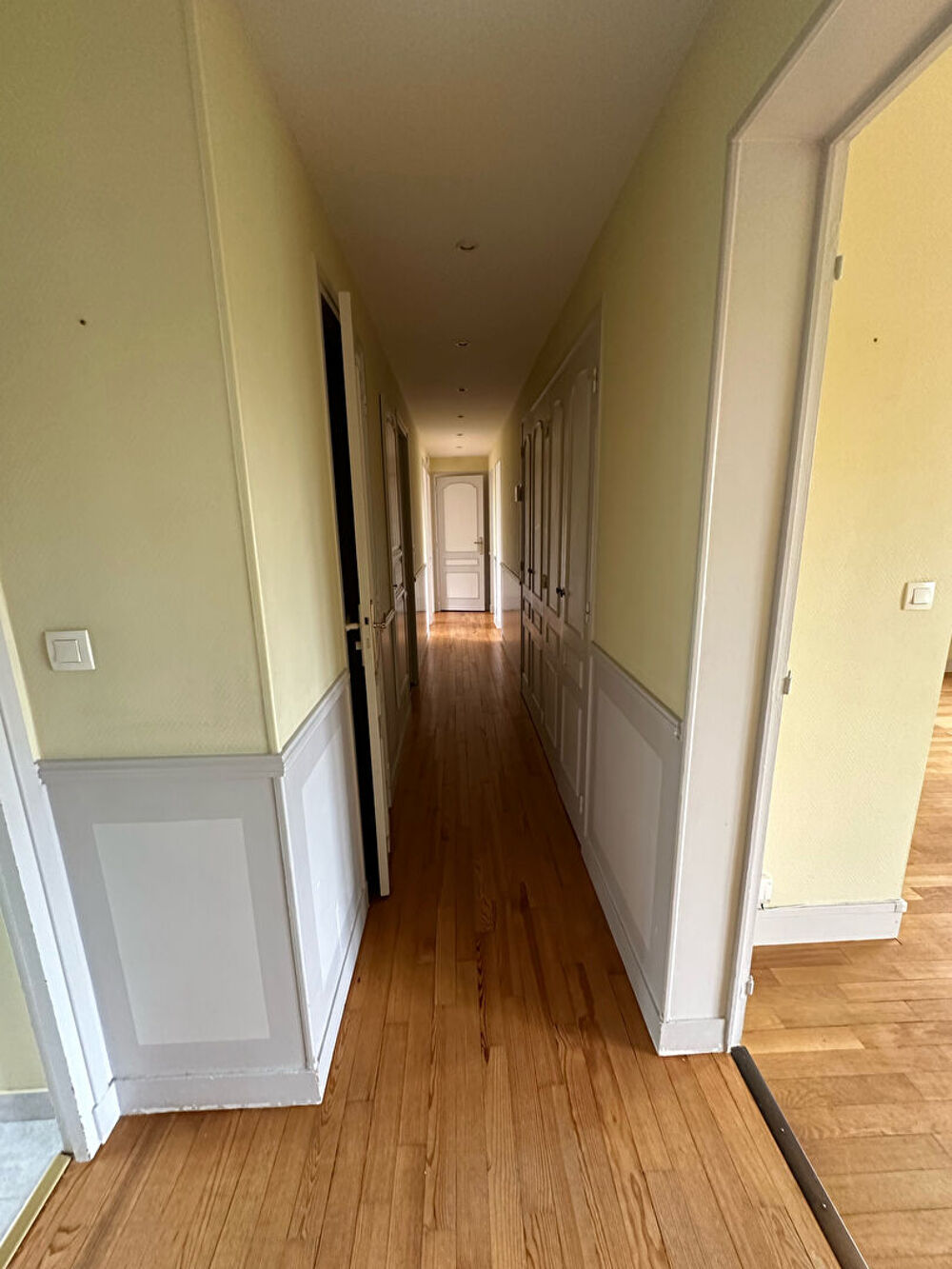 Location Appartement APPARTEMENT CAEN - 5 pièce(s) - 94 m2 Caen