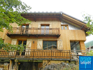  Maison à vendre 11 pièces 320 m²