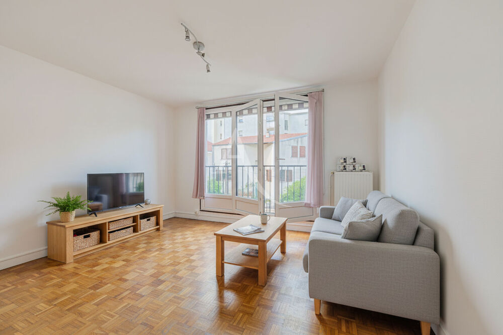 Vente Appartement Appartement Le Perreux Sur Marne Deux pièces 43 m² avec box & cave Le perreux sur marne