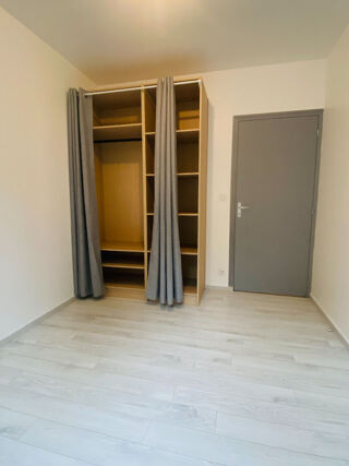  Appartement à louer 3 pièces 50 m²