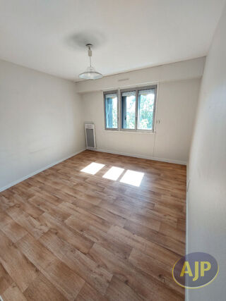  Appartement � louer 2 pi�ces 47 m�