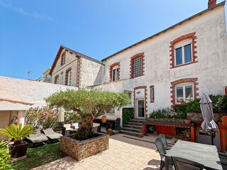  Maison à vendre 9 pièces 181 m²