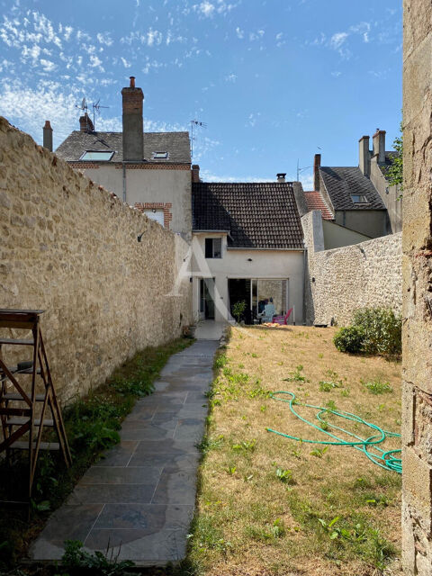   Maison St Denis De L'hotel 6 pi�ce(s) 167 m2 Maison - 6 pi�ce(s) - 167 m�