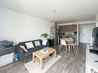  Appartement à louer 2 pièces 40 m²