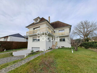  Maison  vendre 11 pices 285 m