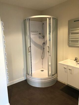  Appartement à louer 2 pièces 62 m²