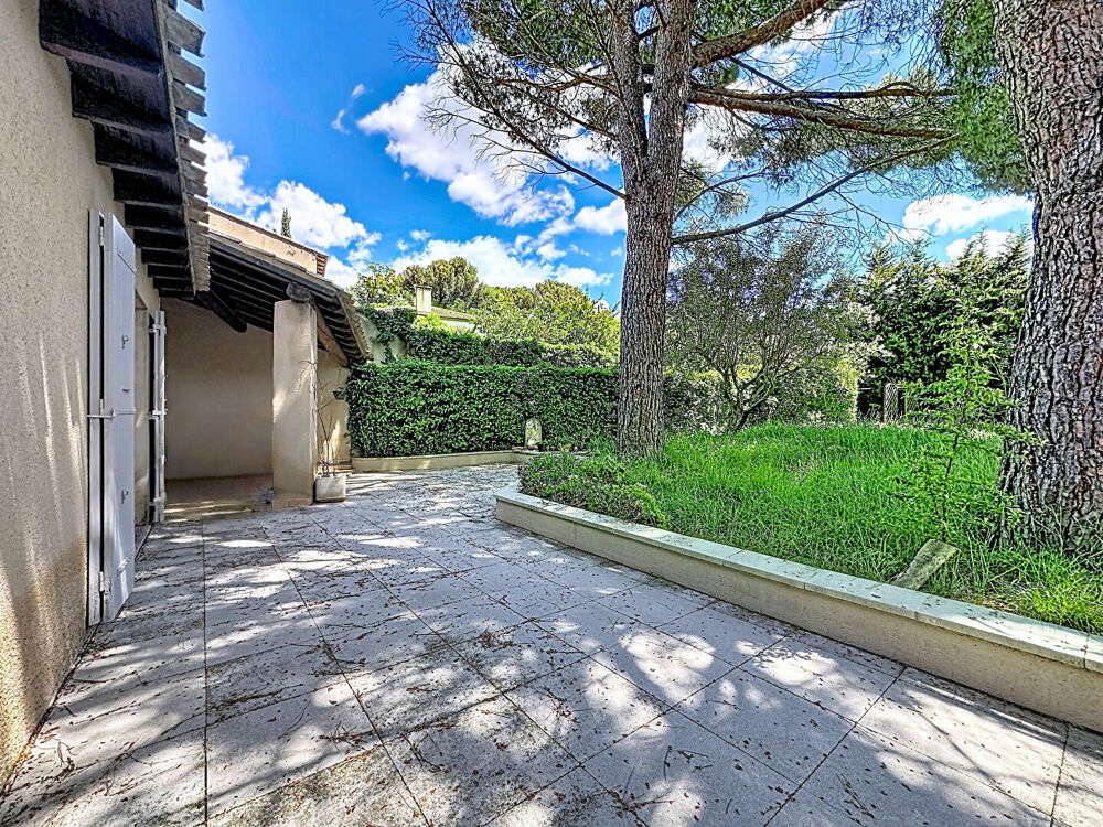Les Angles - Maison T4 de 120 m², grand garage et 650 m² de terrain.