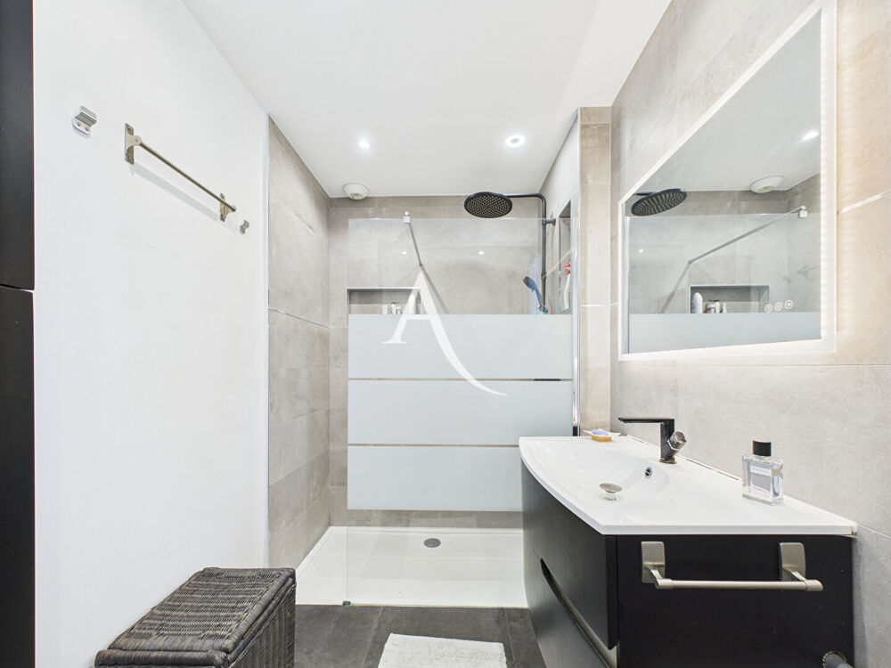 � vendre  Maison Neydens (74160)