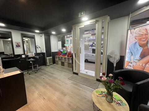   À VENDRE ? Fonds de commerce Salon de Coiffure Castanet Tolosan 60 m2 
